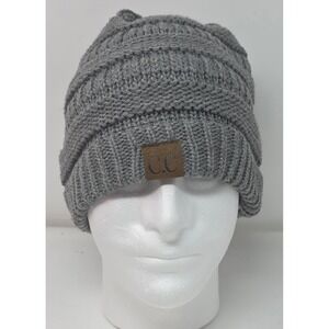 CC Exclusives Gray Knit Beanie‎ Hat Womens Slouchy Warm Acrylic Winter Knit Cap